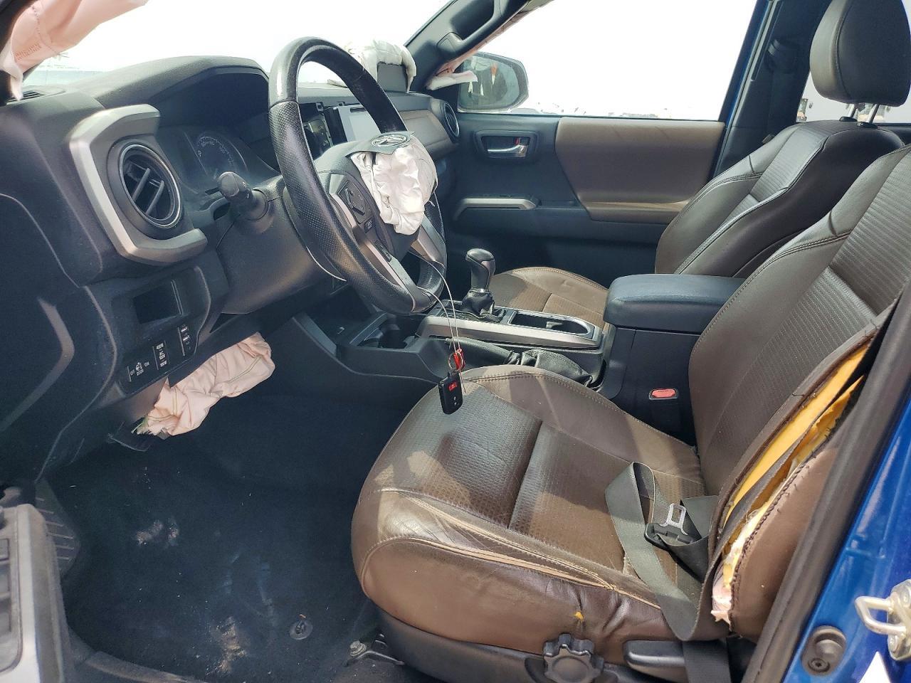 2016 Toyota Tacoma Limited - Image 7
