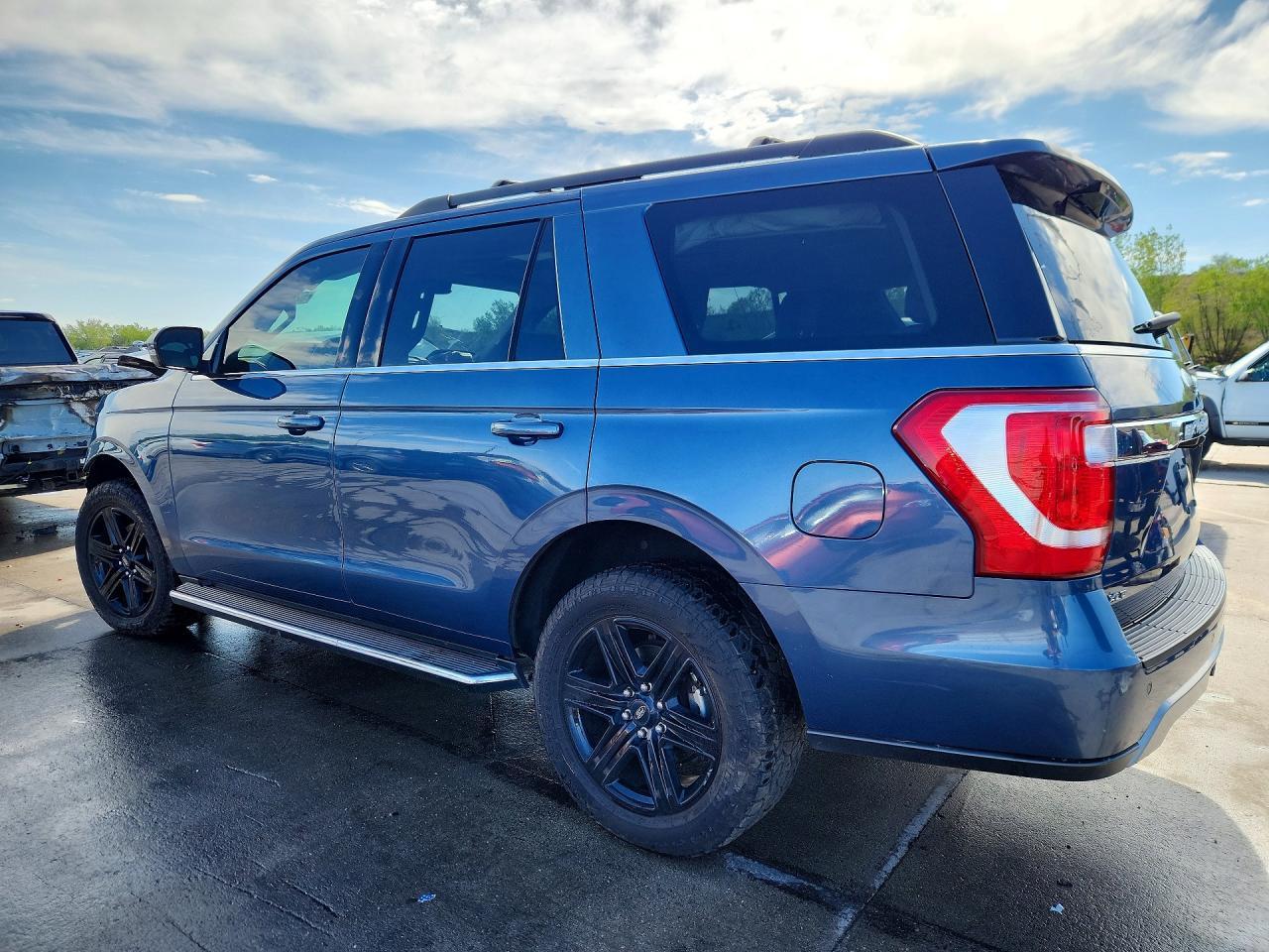2020 Ford Expedition Xlt - Image 2