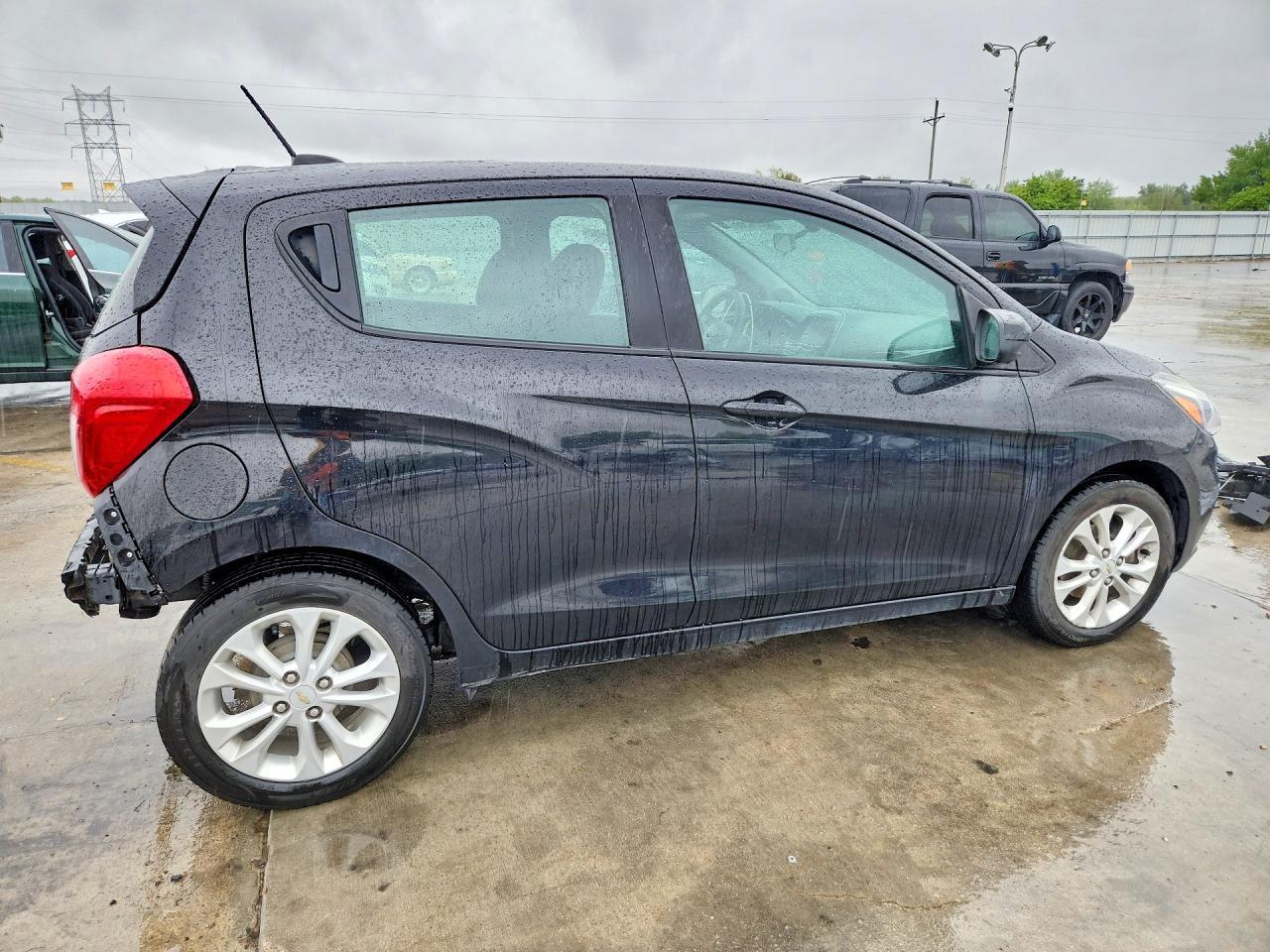 2021 Chevrolet Spark 1Lt - Фото 3
