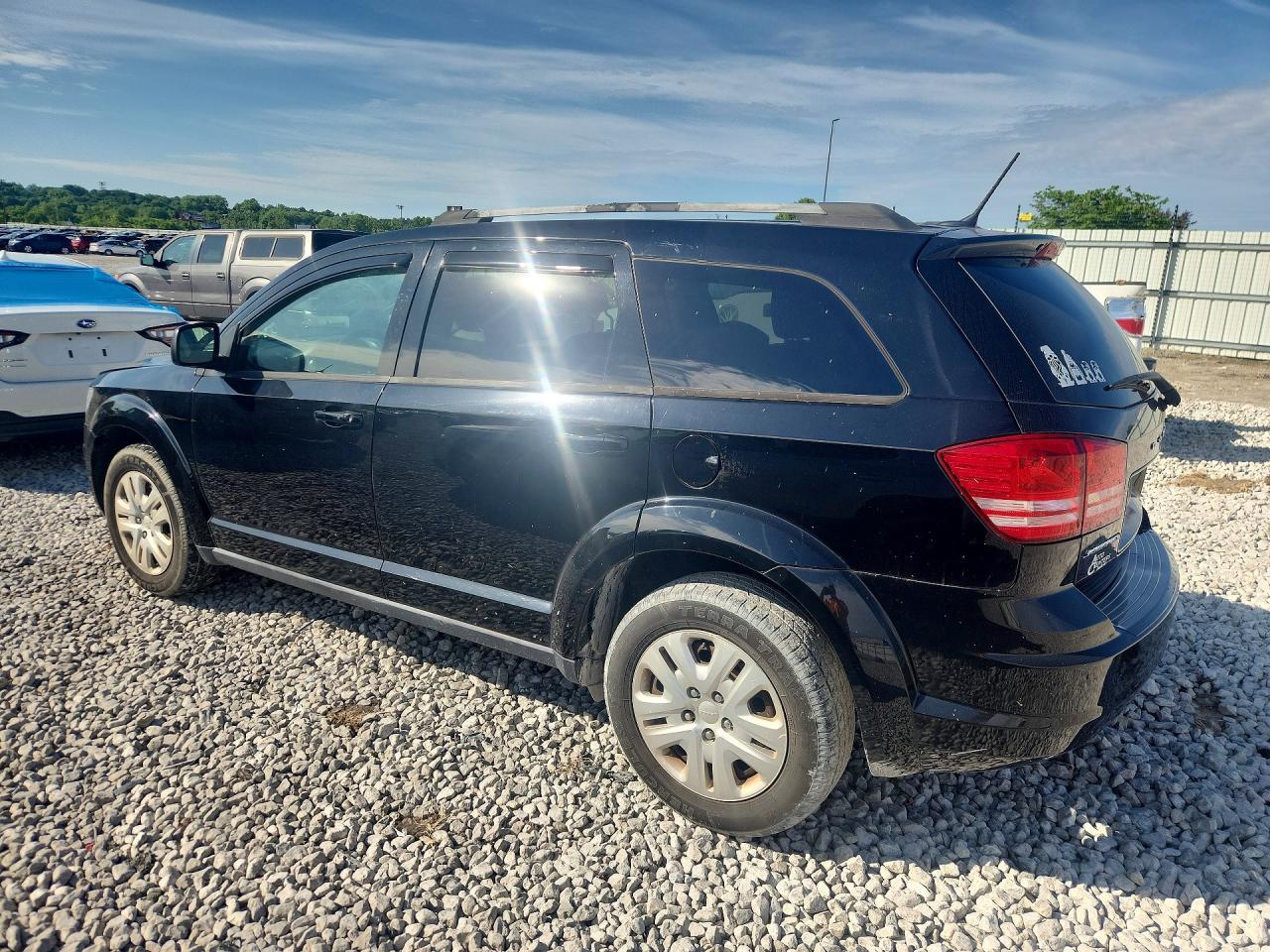 2017 Dodge Journey Se - Фото 2