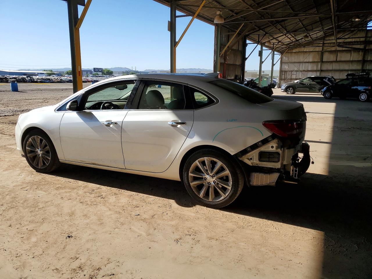 2015 Buick Verano - Фото 2