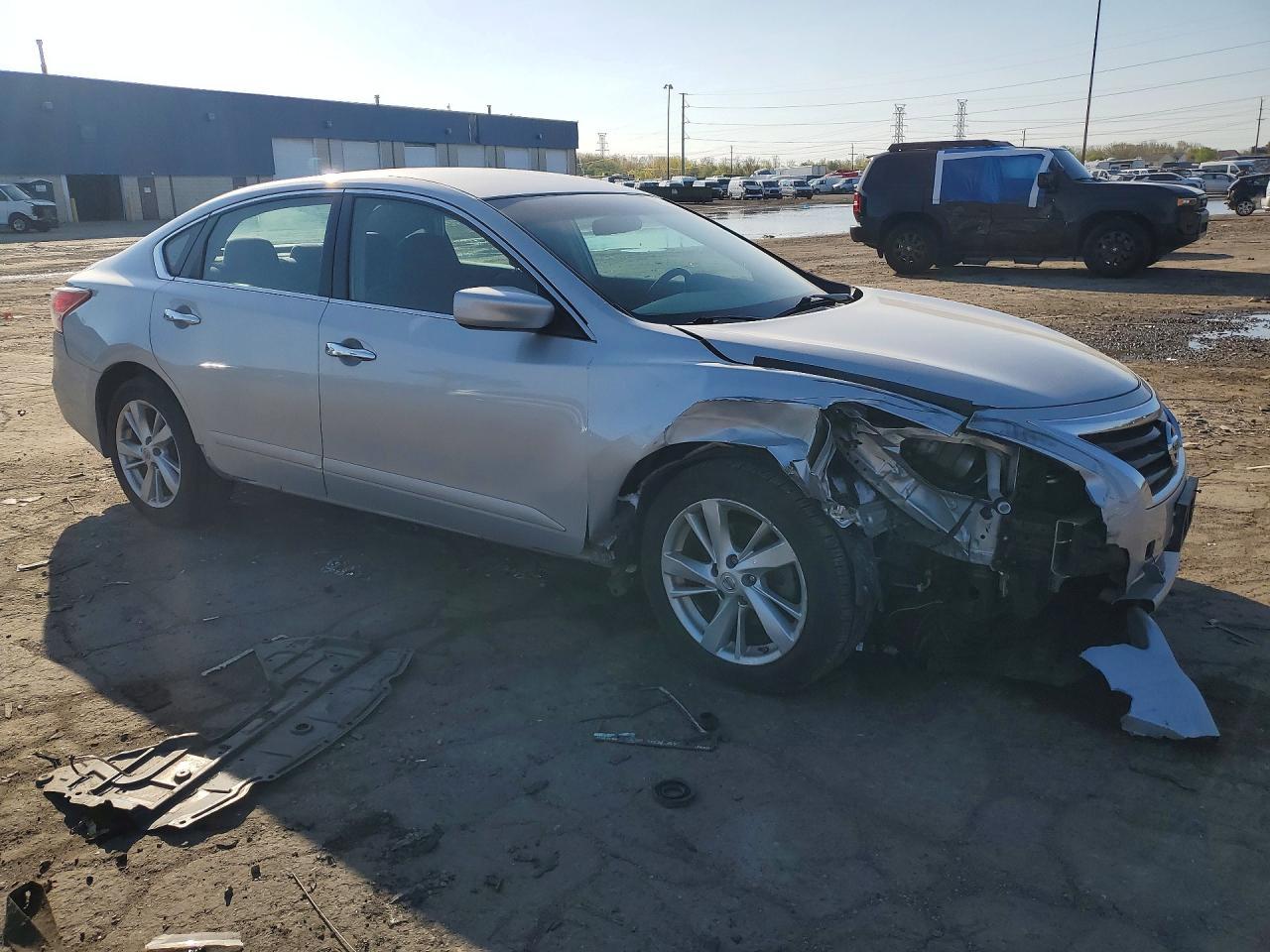 2013 Nissan Altima 2.5 - Image 4