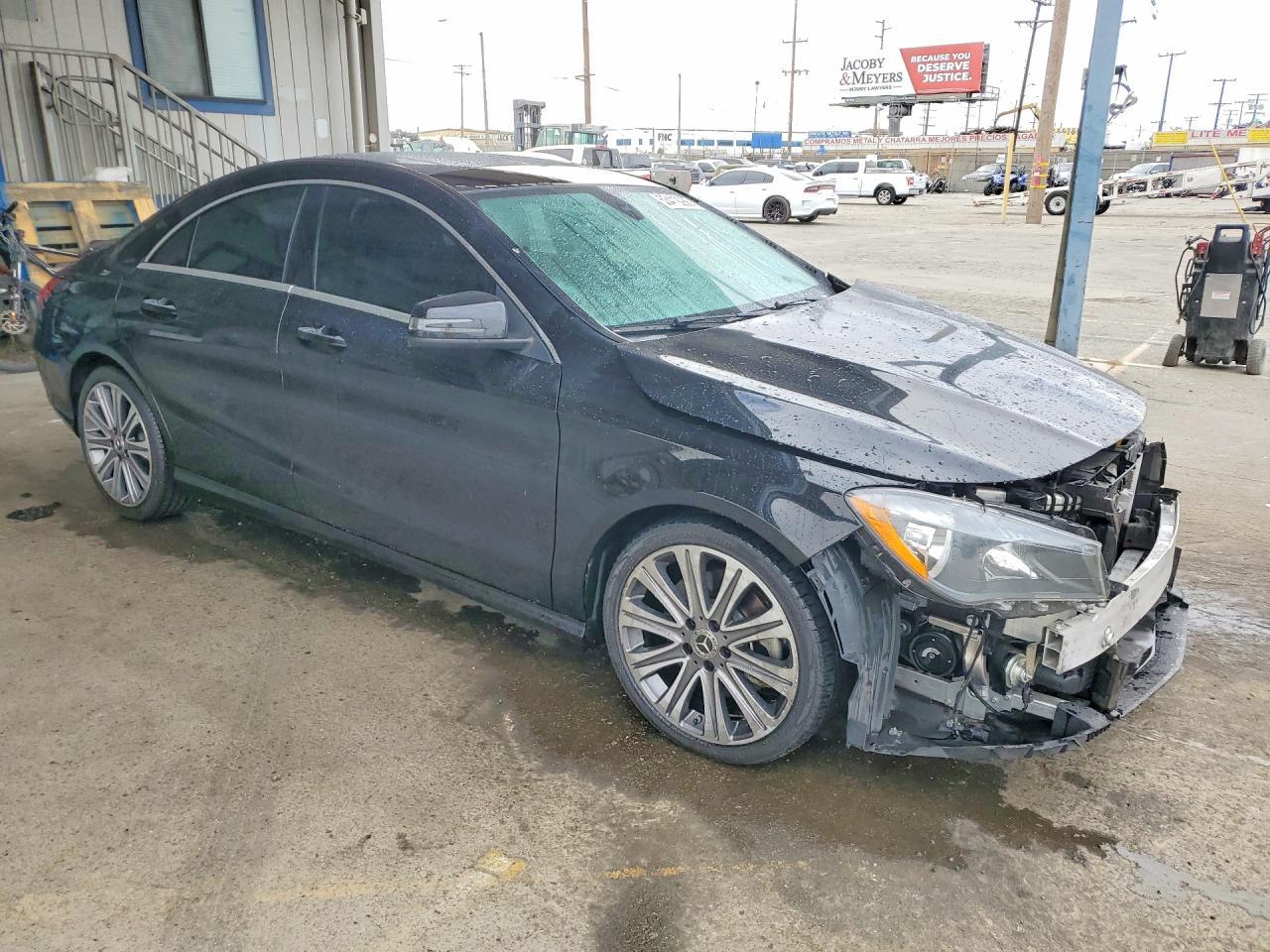 2019 Mercedes-Benz Cla 250 - Фото 4