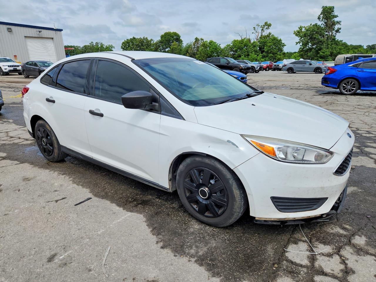 2015 Ford Focus S - Image 4