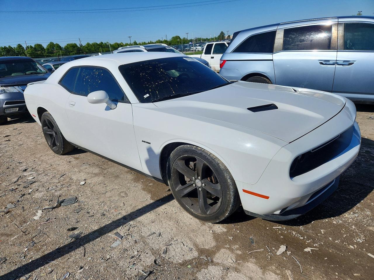 2015 Dodge Challenger Sxt - Image 4