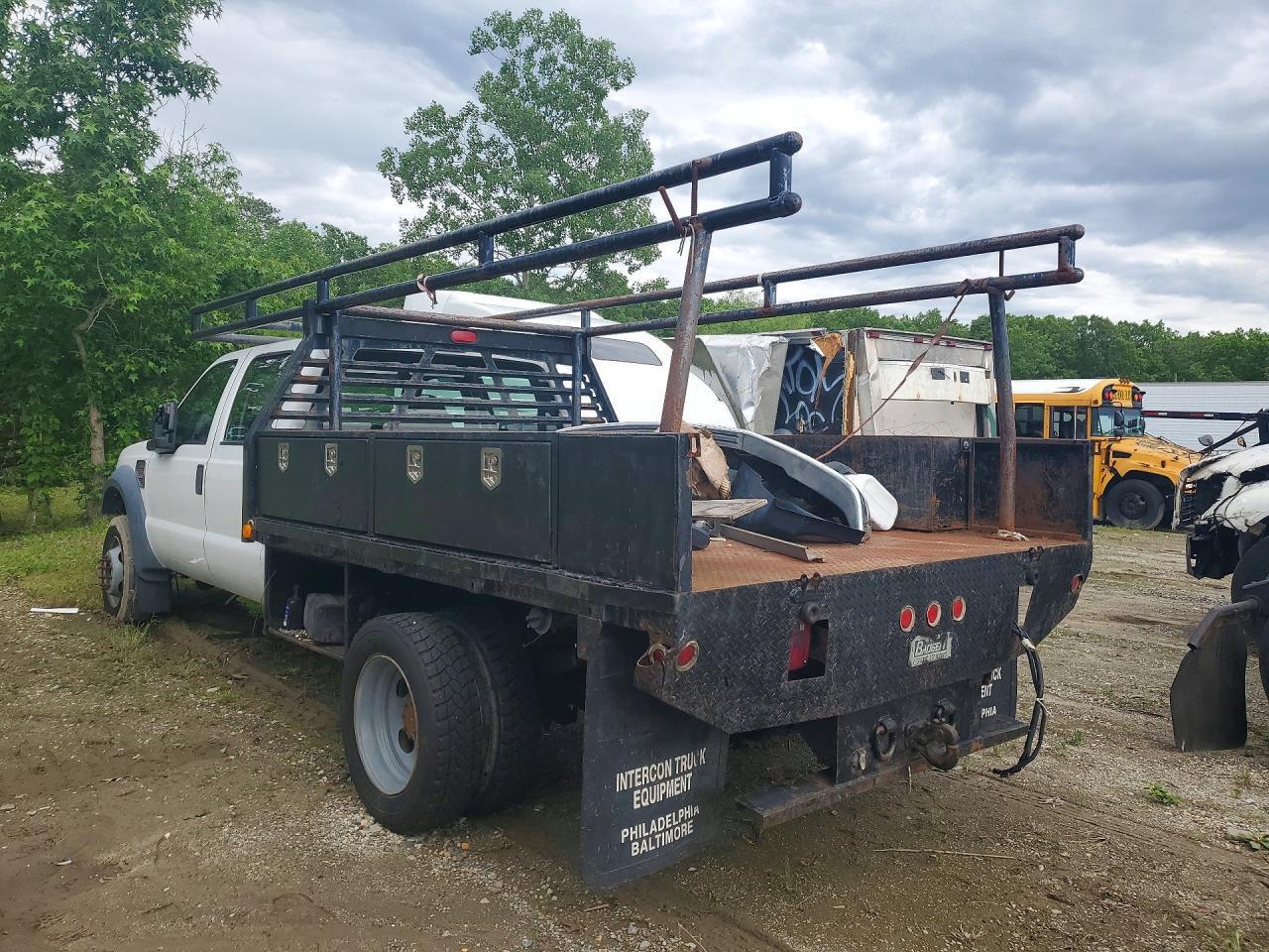 2009 Ford F450 Super Duty - Image 2