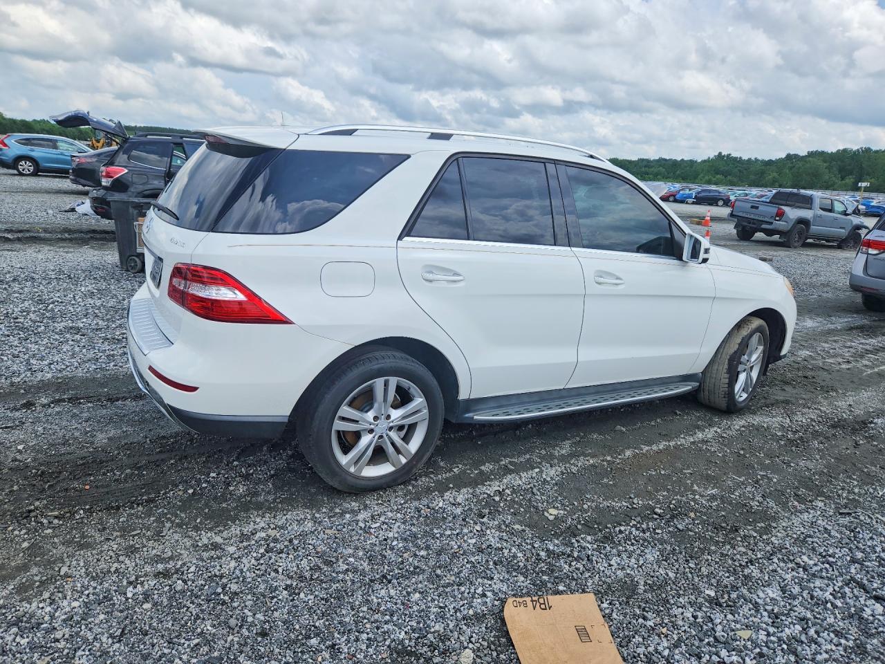 2015 Mercedes-Benz Ml 350 4Matic - Image 3