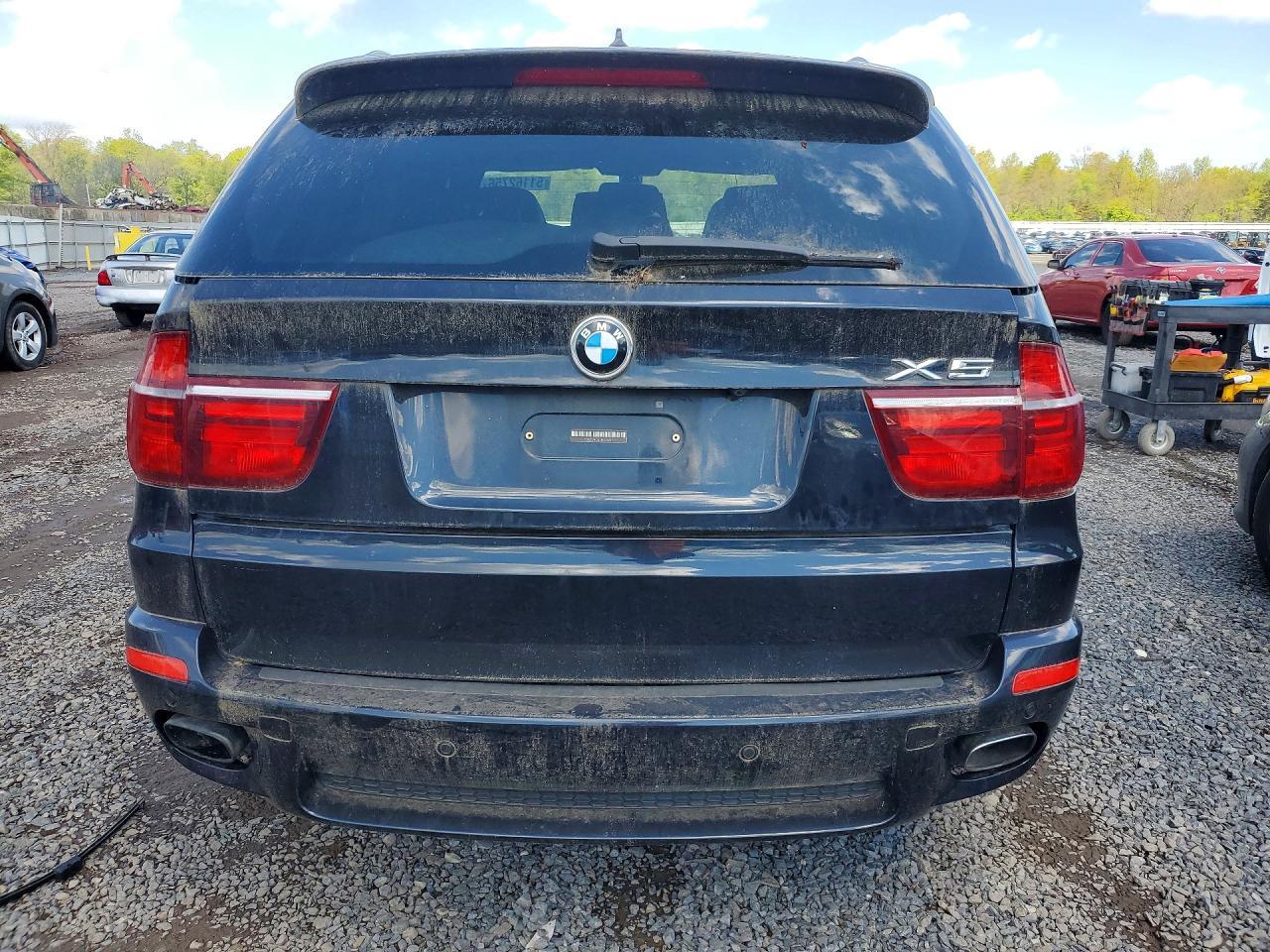 2011 BMW X5 xDrive35I - Фото 6