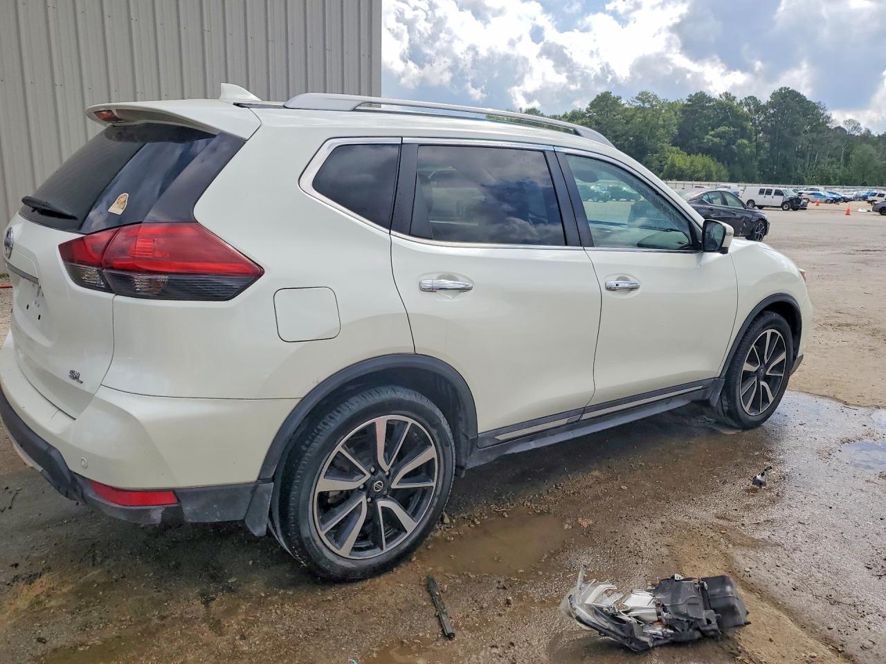 2020 Nissan Rogue Sl - Фото 3