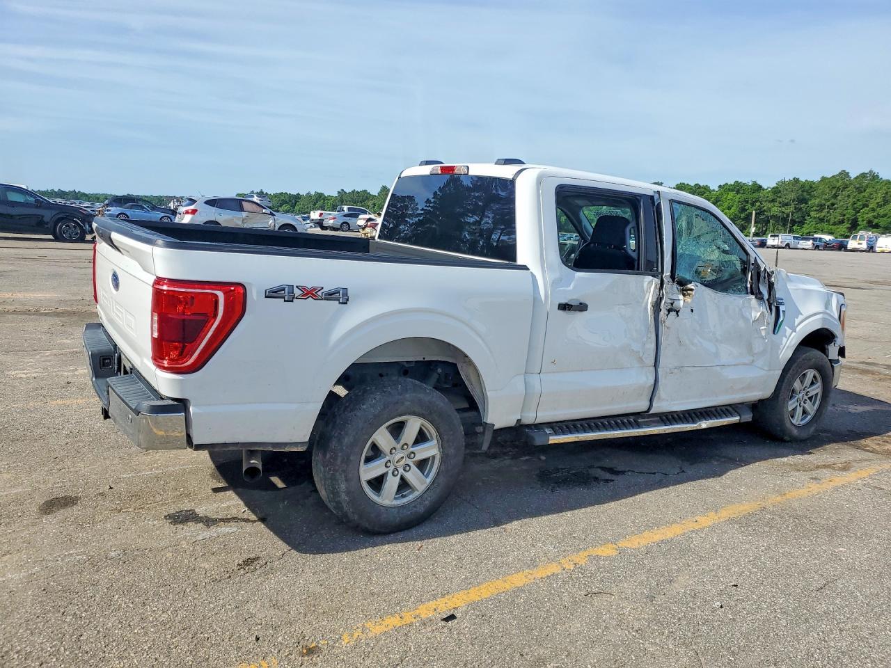 2021 Ford F150 Supercrew - Image 3