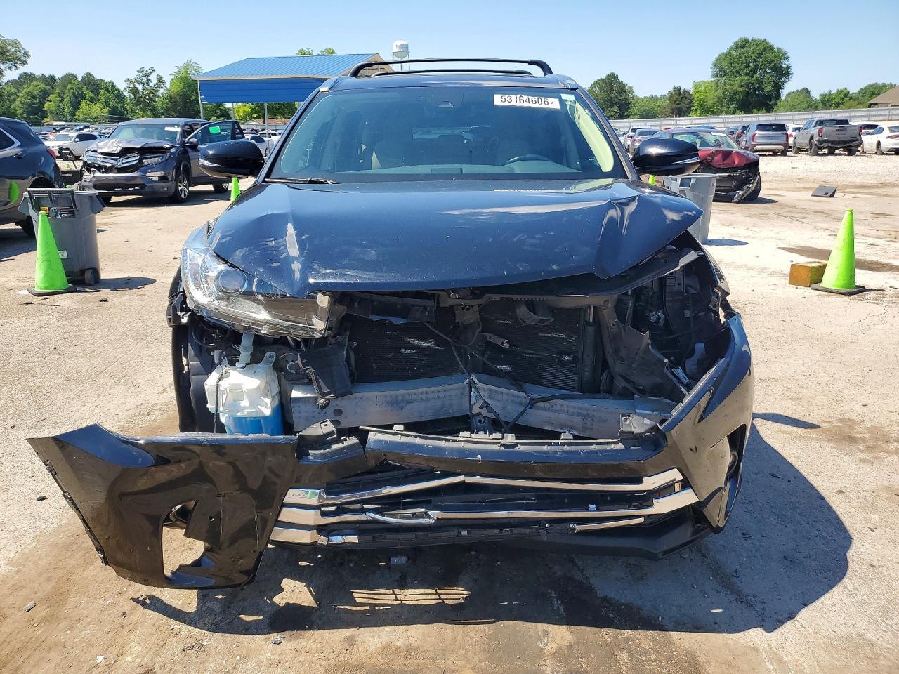 2018 Toyota Highlander Limited Platinum - Фото 5