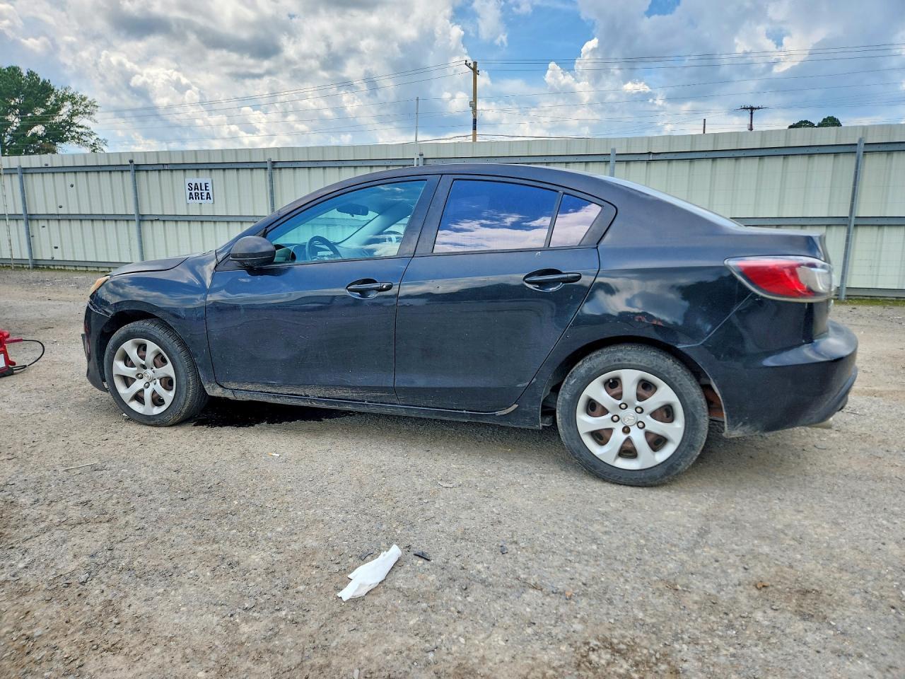 2010 Mazda 3 I - Фото 2
