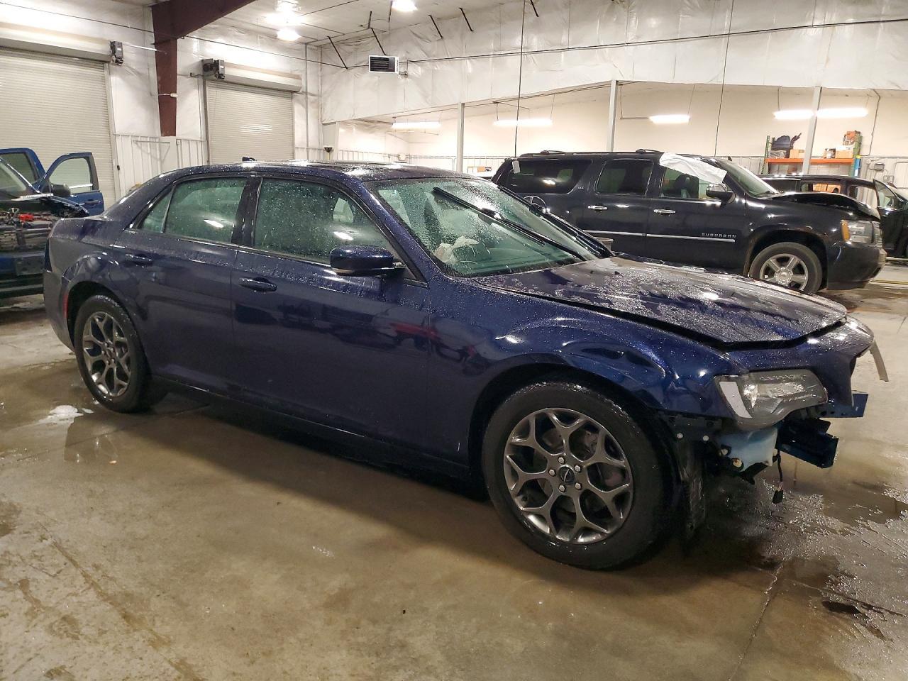 2017 Chrysler 300 S - Фото 4