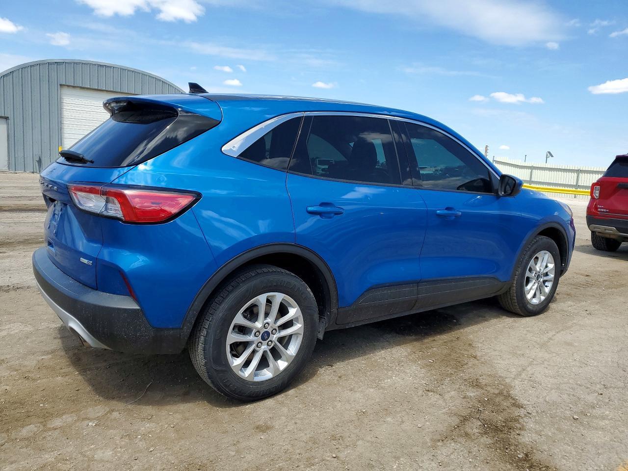 2020 Ford Escape Se - Фото 3