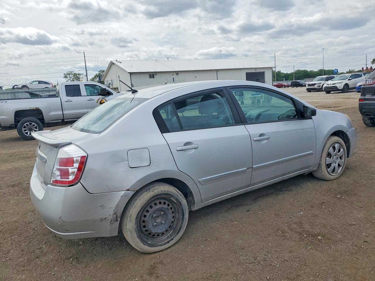 2011 Nissan Sentra 2.0 - Фото 3