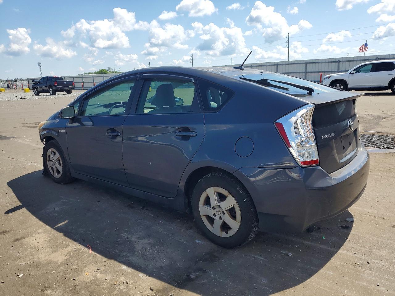 2010 Toyota Prius Ii - Фото 2