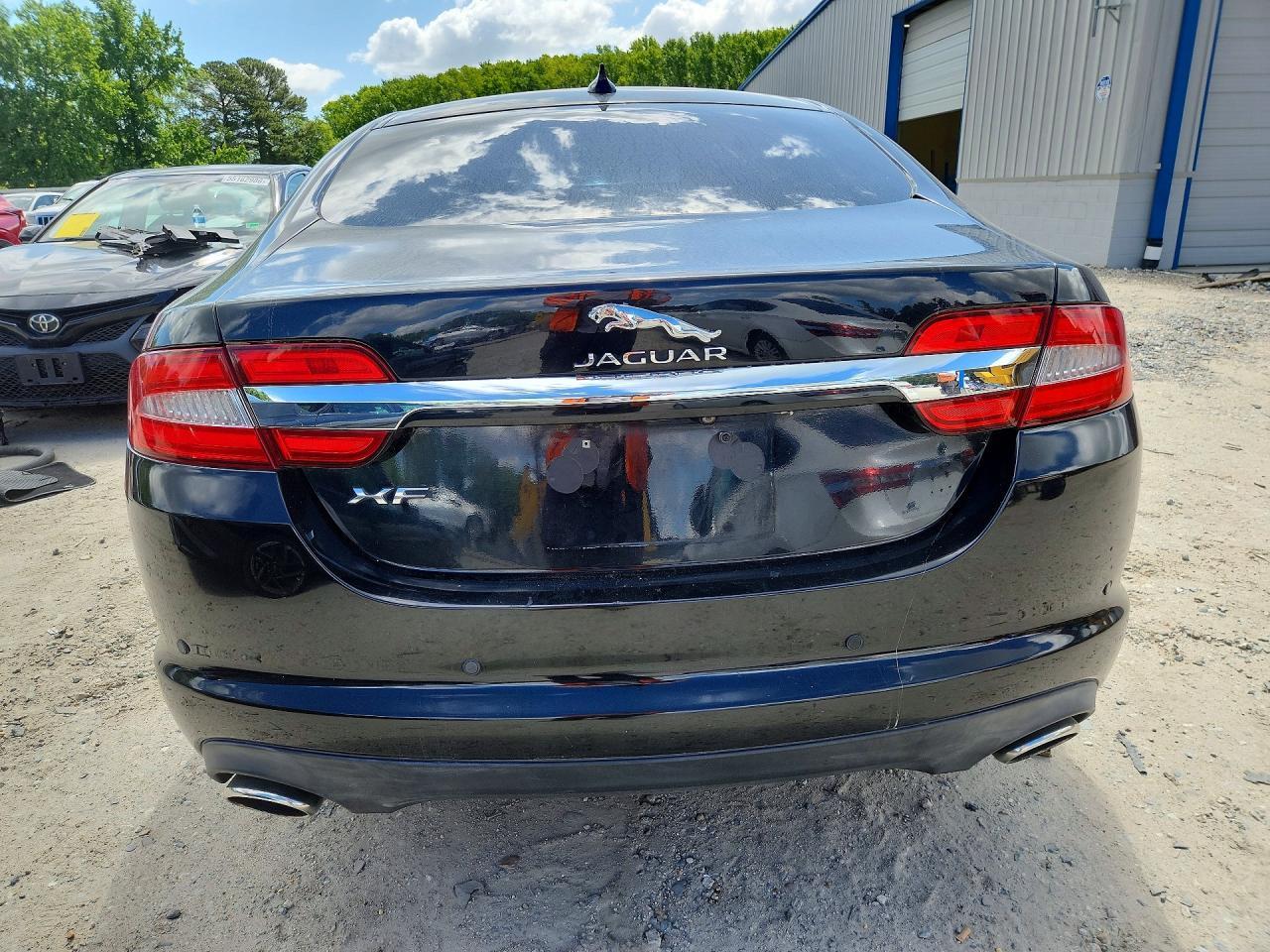 2015 Jaguar Xf - Фото 6