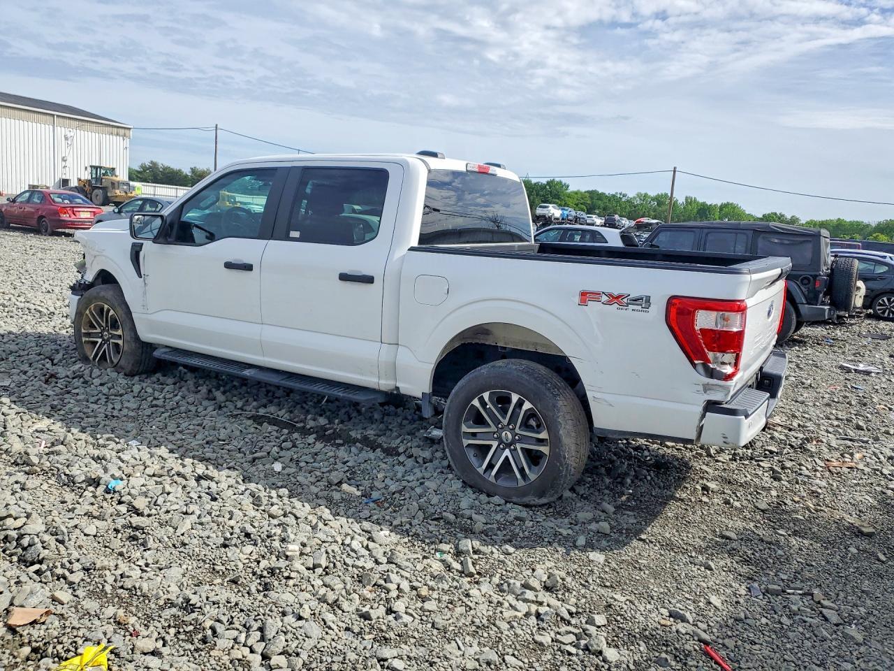 2023 Ford 150 - Фото 2