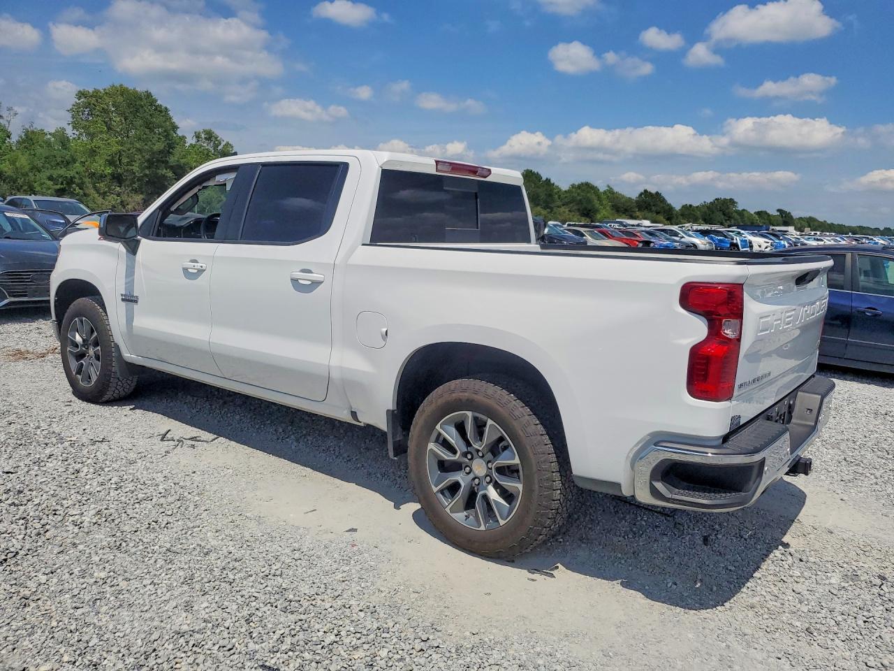 2026 Chevrolet Silverado K1500 Lt - Фото 2