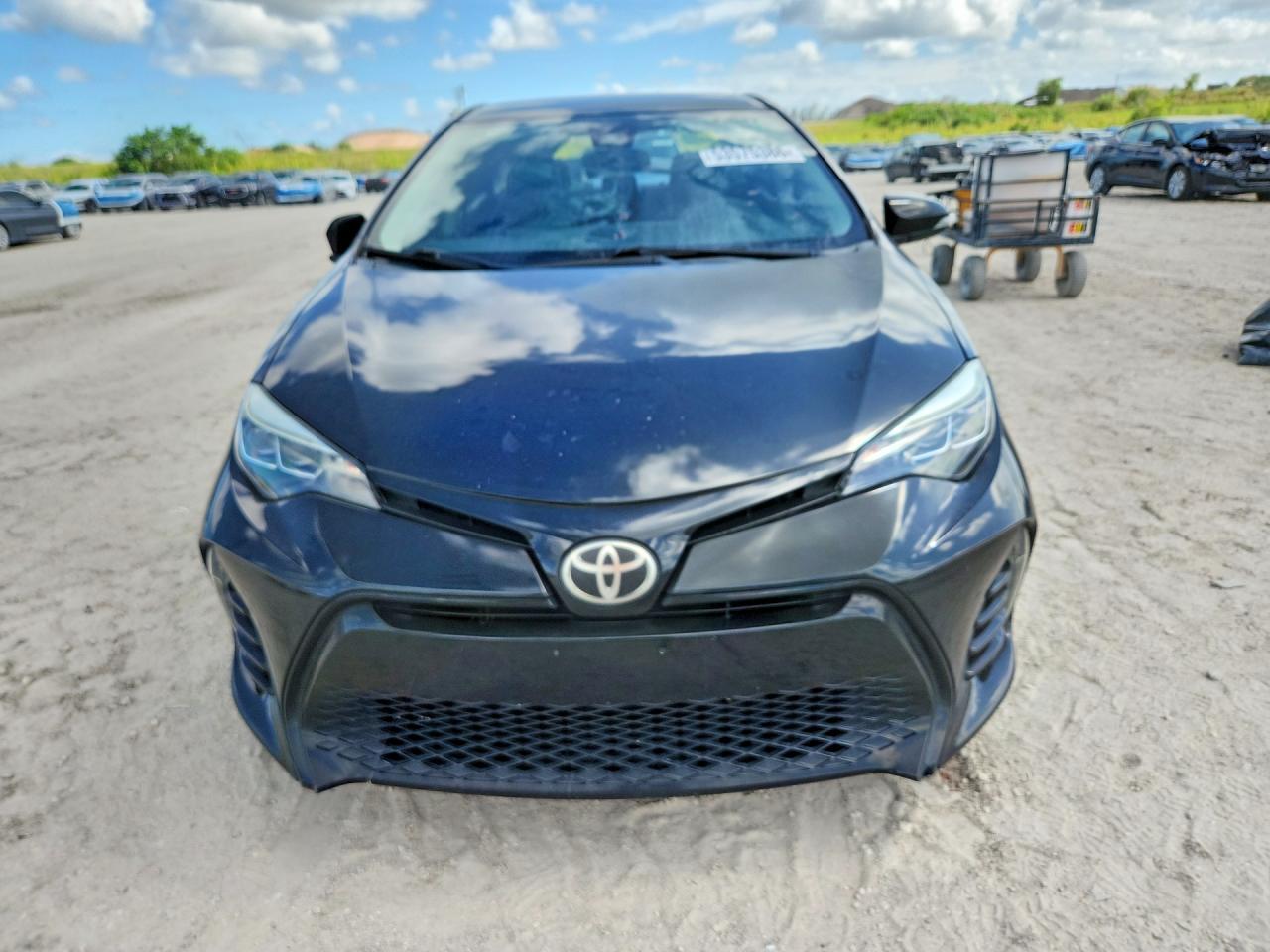 2018 Toyota Corolla Se - Image 5