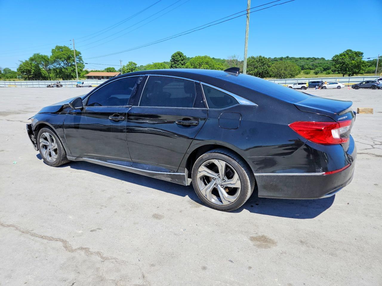 2018 Honda Accord Ex - Image 2