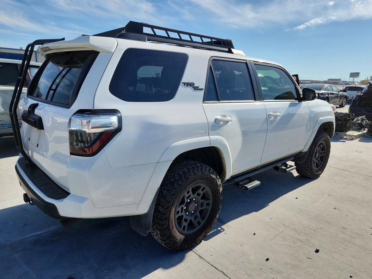 2019 Toyota 4Runner - Image 3