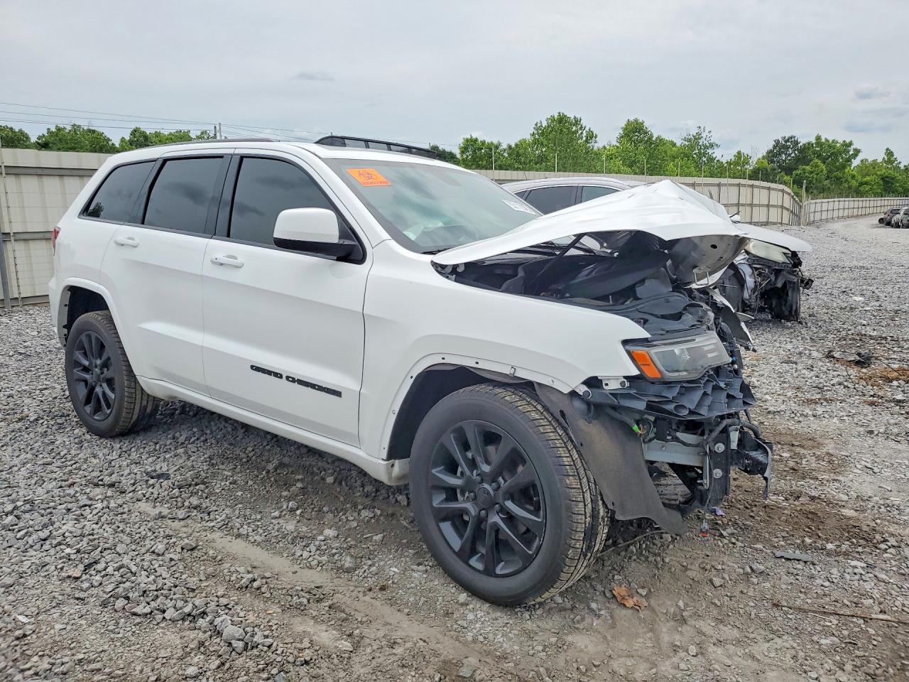 2019 Jeep Grand Cherokee Laredo - Фото 4