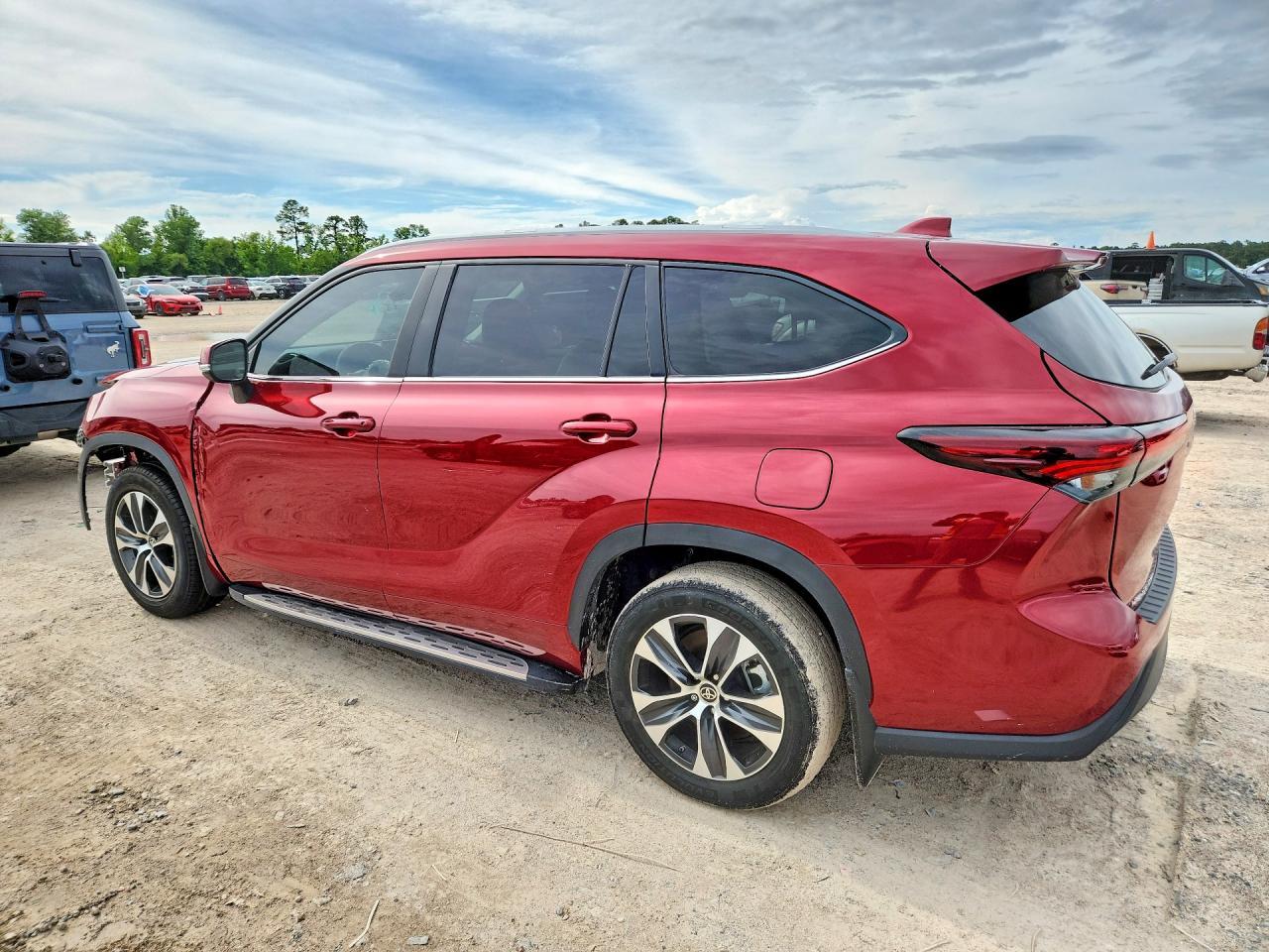 2024 Toyota Highlander Xle - Фото 2