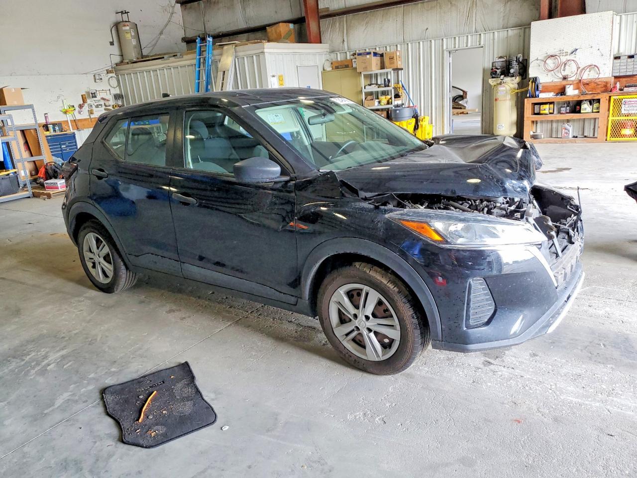 2022 Nissan Kicks S - Фото 4