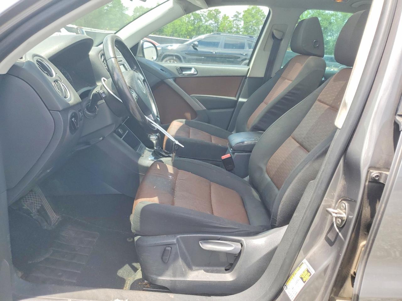 2009 Volkswagen Tiguan S - Фото 7