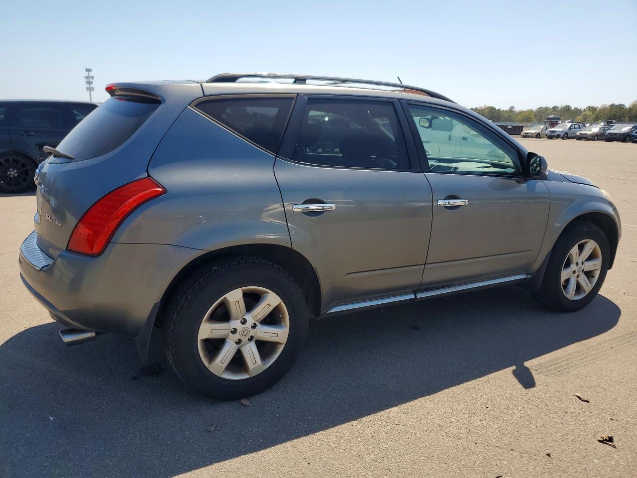2007 Nissan Murano S - Image 3