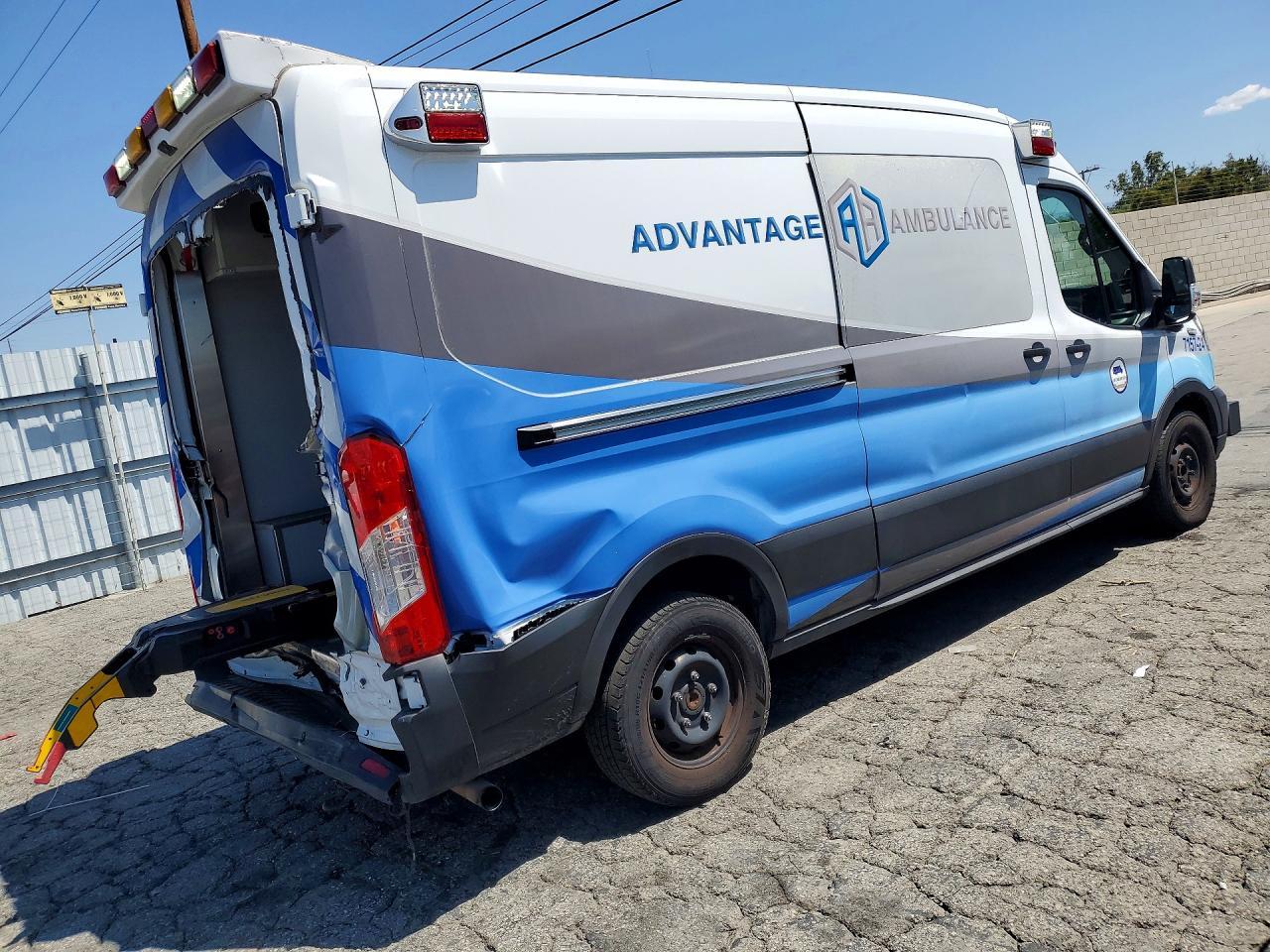 2023 Ford Transit T-250 - Фото 3