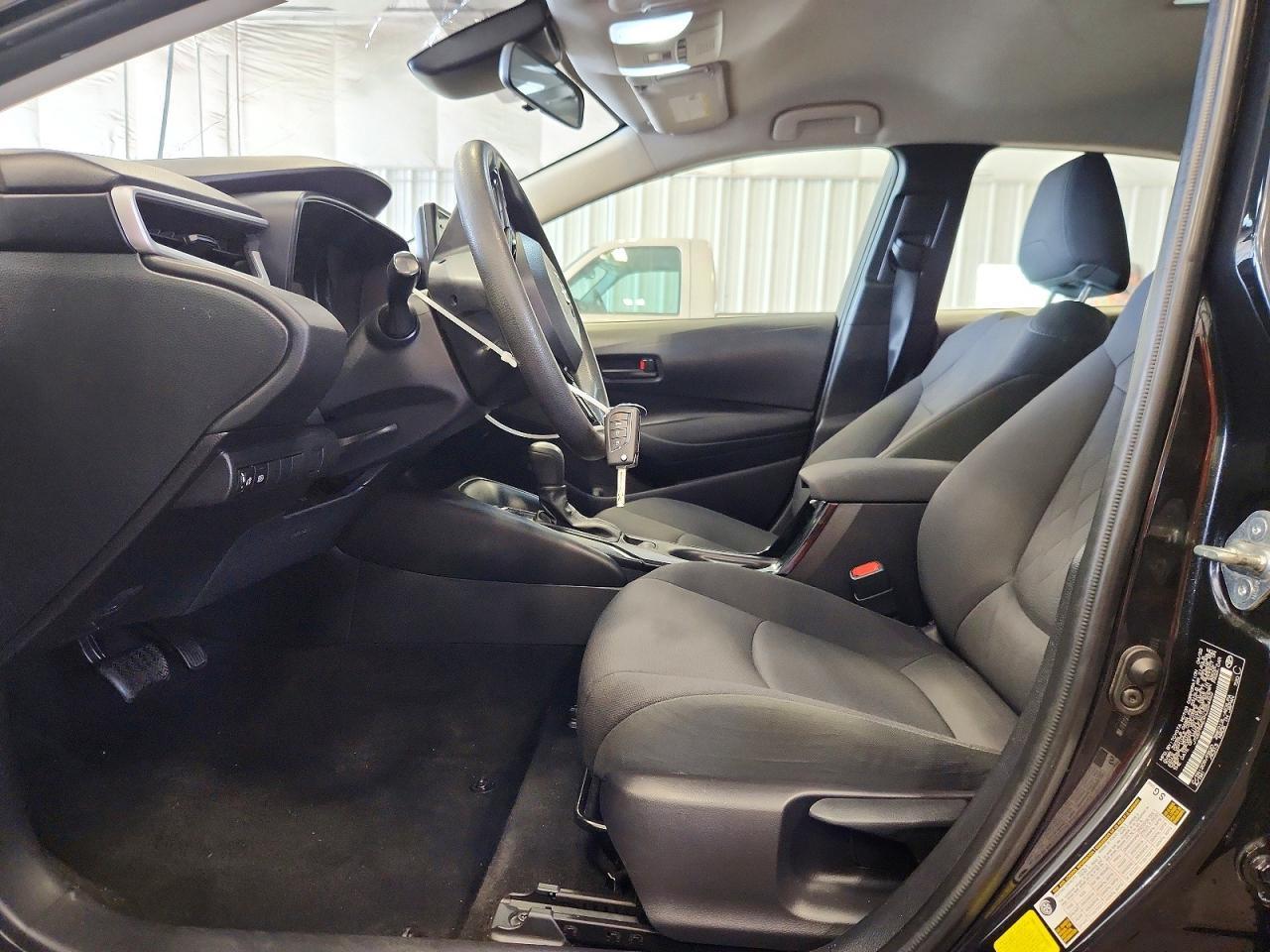 2022 Toyota Corolla Le - Фото 7