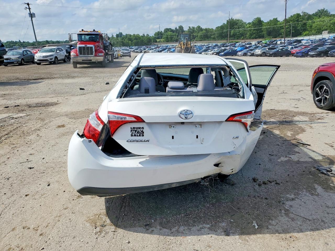 2016 Toyota Corolla Le - Фото 6