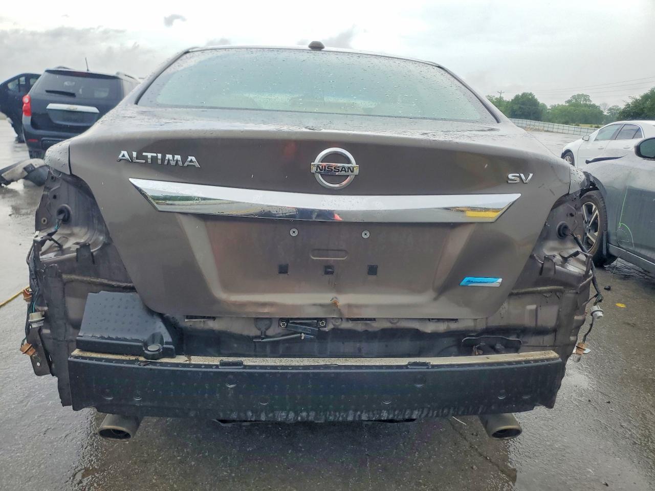 2013 Nissan Altima 2.5 - Фото 6