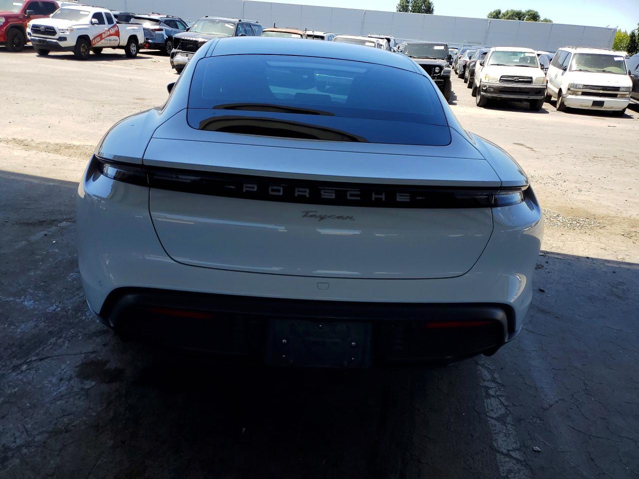 2023 Porsche Taycan - Фото 6