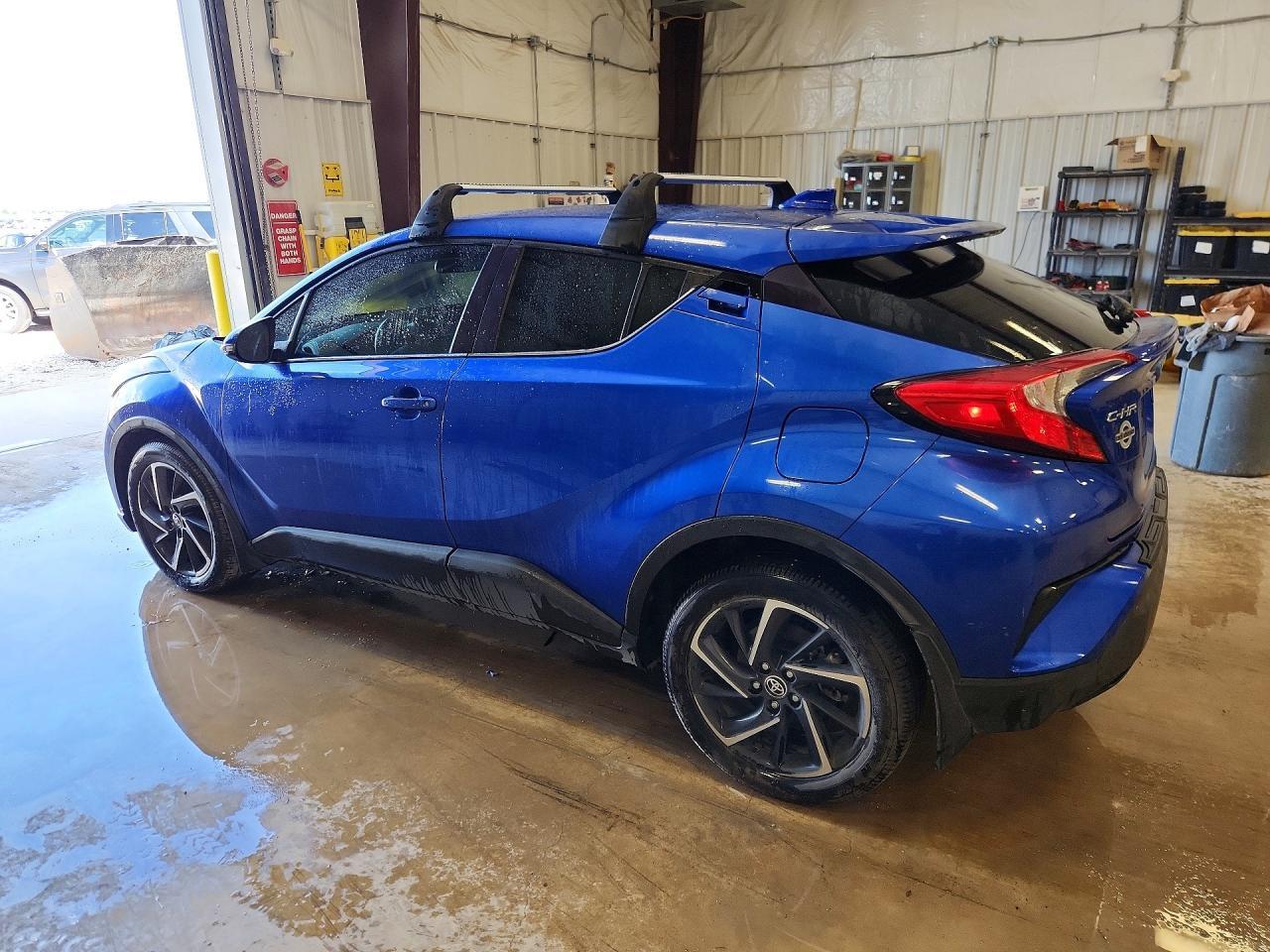 2022 Toyota C-Hr Limited - Image 2