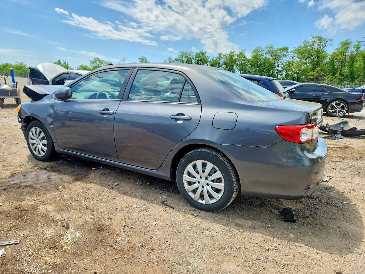 2012 Toyota Corolla Le - Фото 2