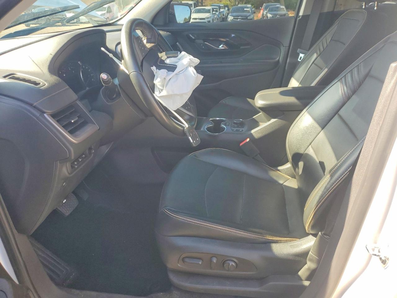 2022 GMC Terrain At4 - Image 7