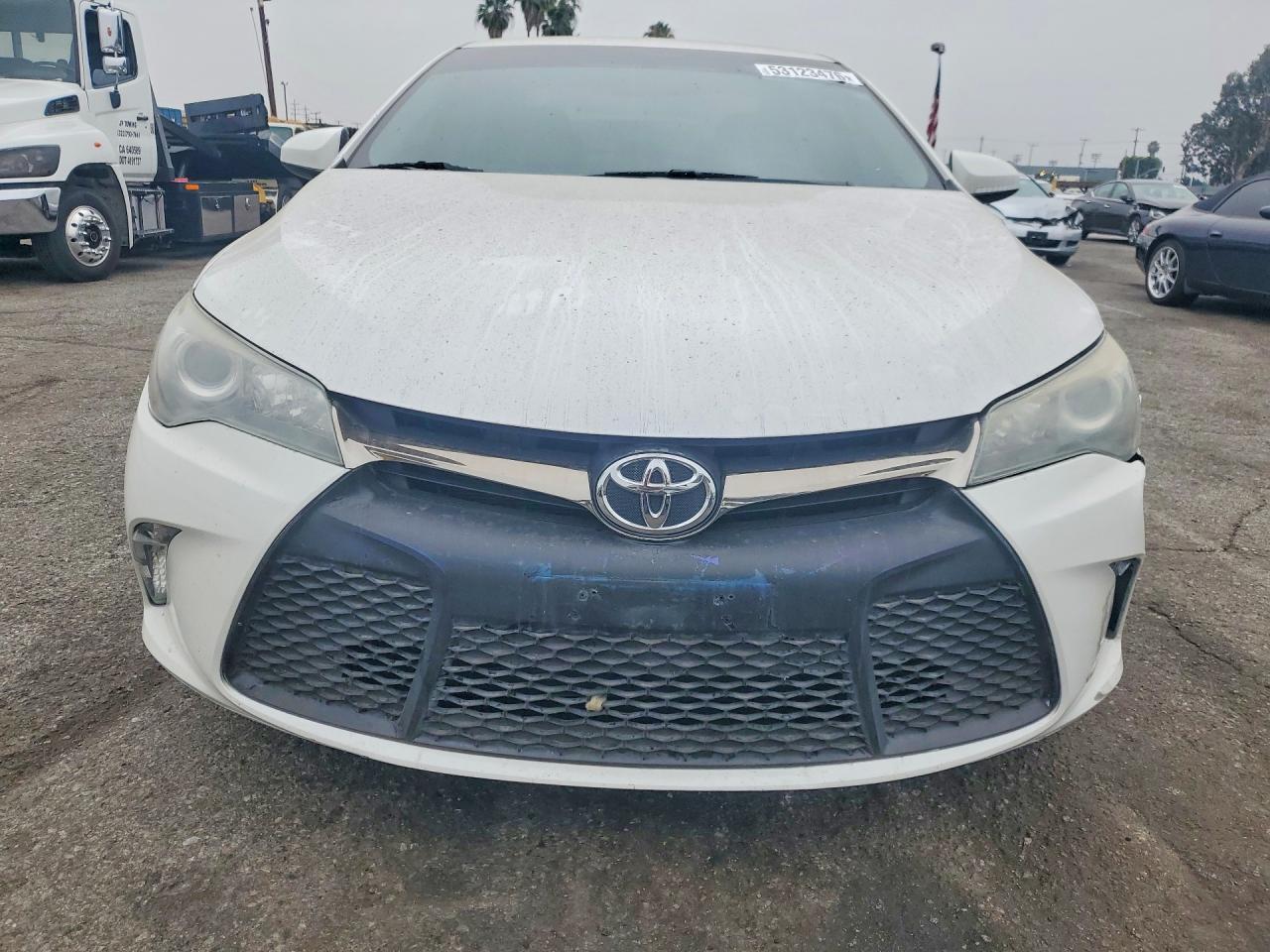 2015 Toyota Camry Se - Image 5