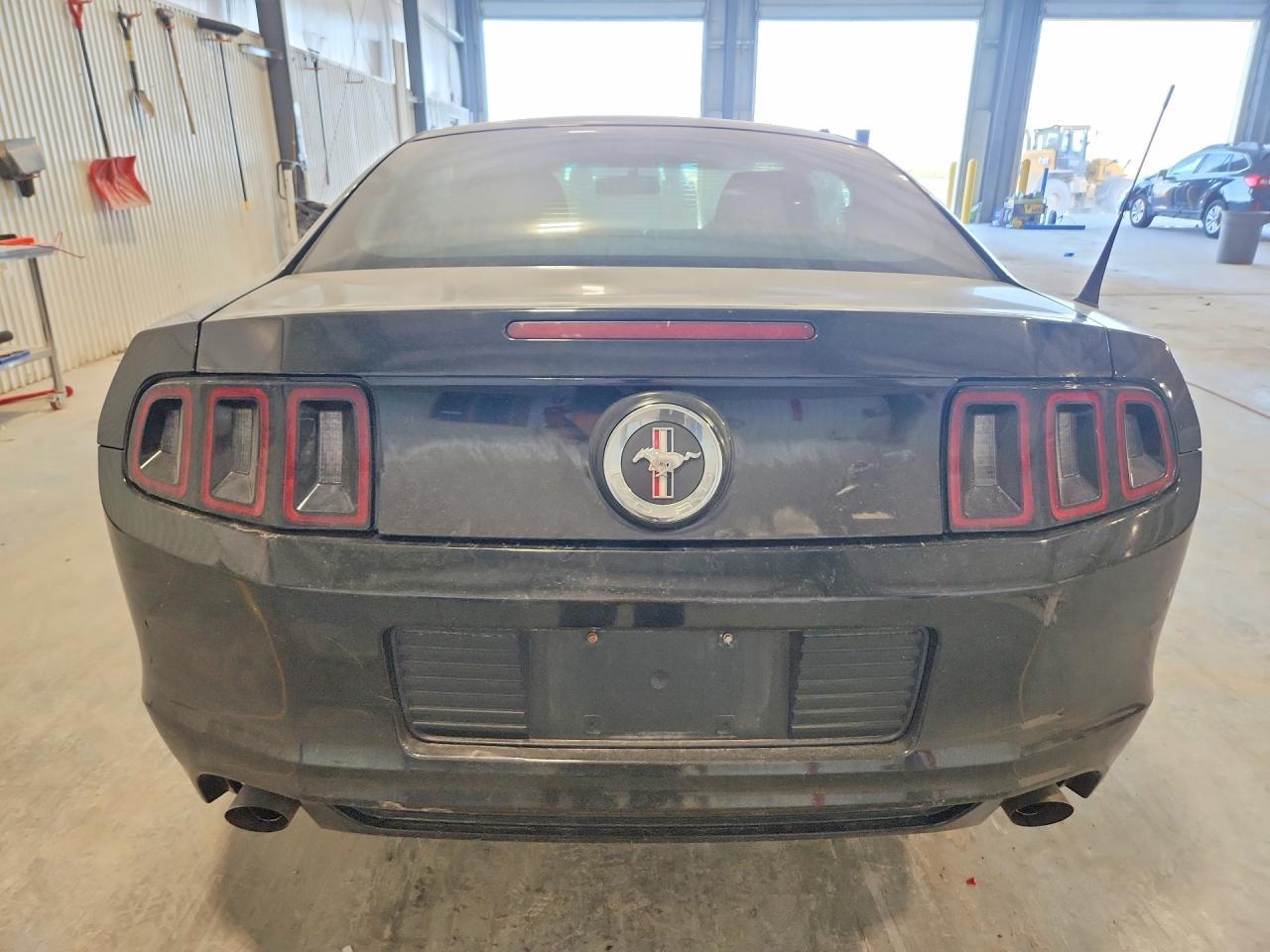 2014 Ford Mustang - Фото 6
