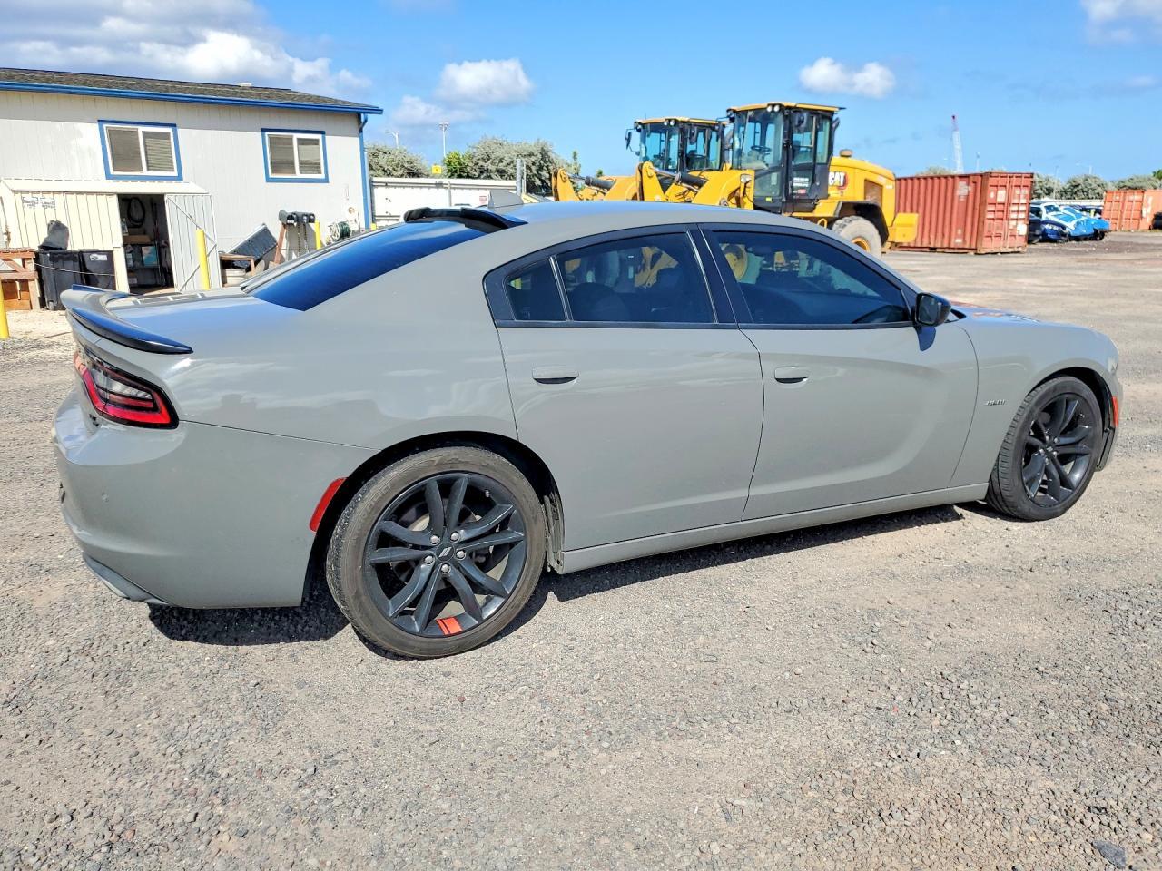 2018 Dodge Charger R - Фото 3