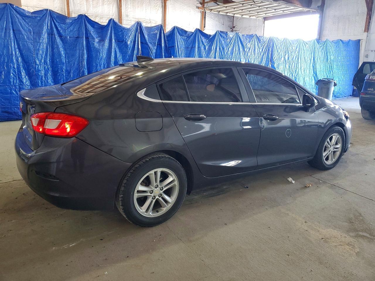 2026 Chevrolet Cruze - Фото 3