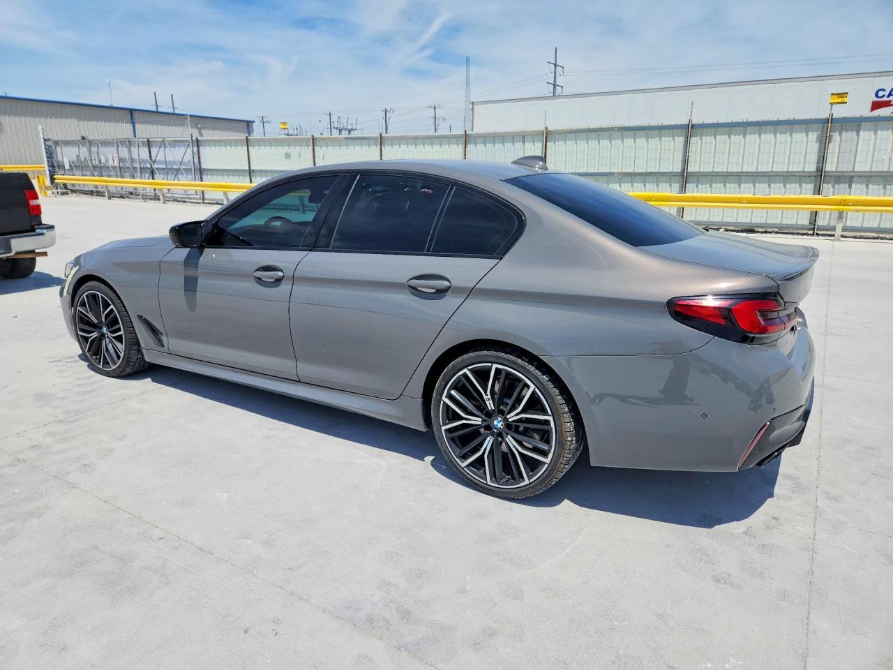 2021 BMW 540 I - Фото 2
