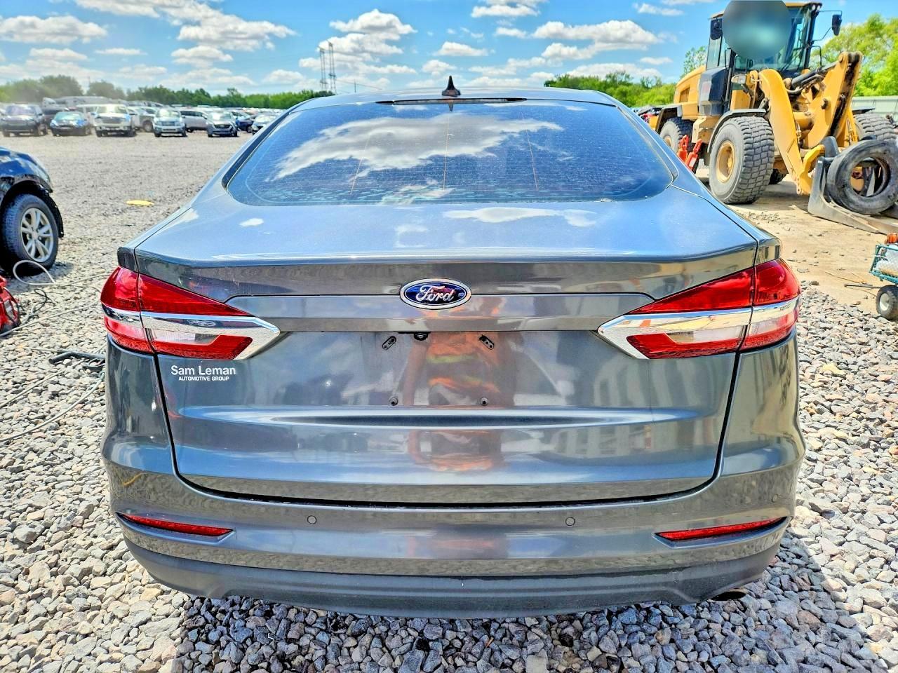 2020 Ford Fusion Se - Фото 6