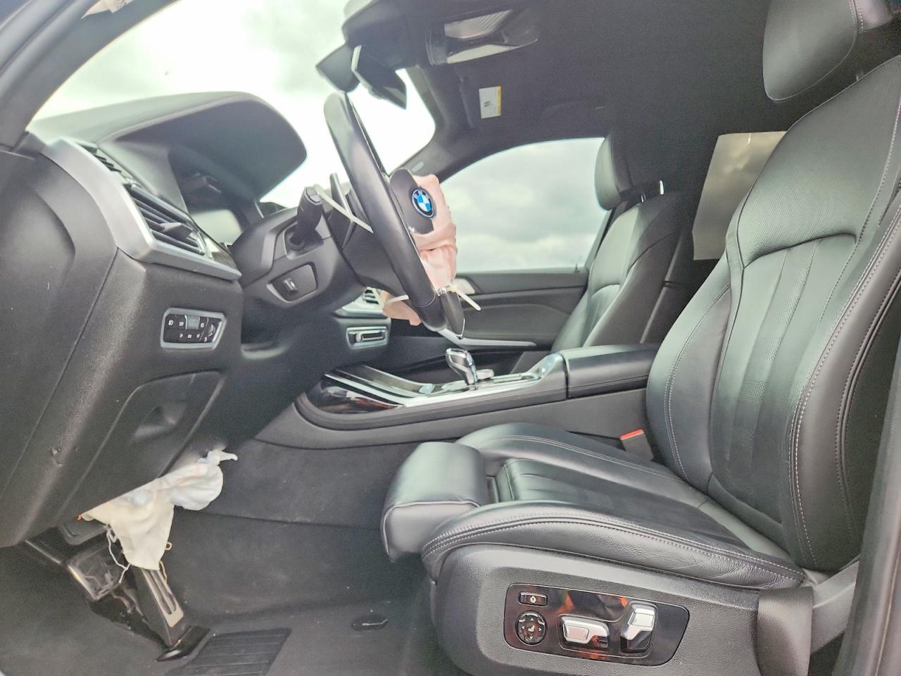 2021 BMW X7 xDrive40I - Фото 7