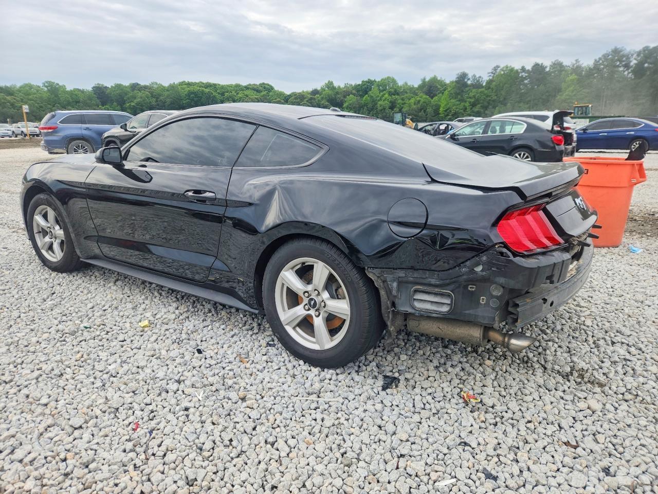 2019 Ford Mustang - Image 2