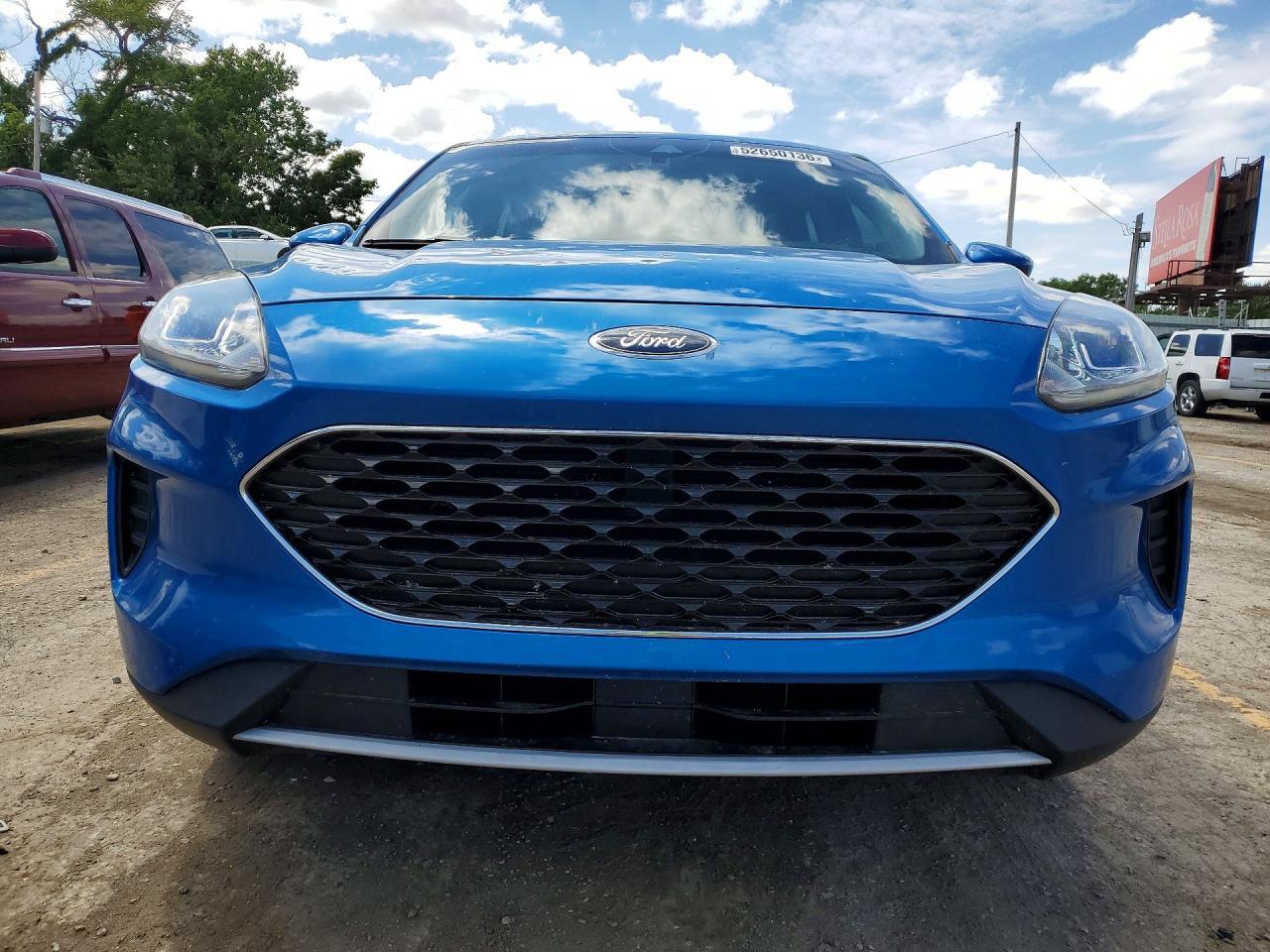 2020 Ford Escape Se - Фото 5