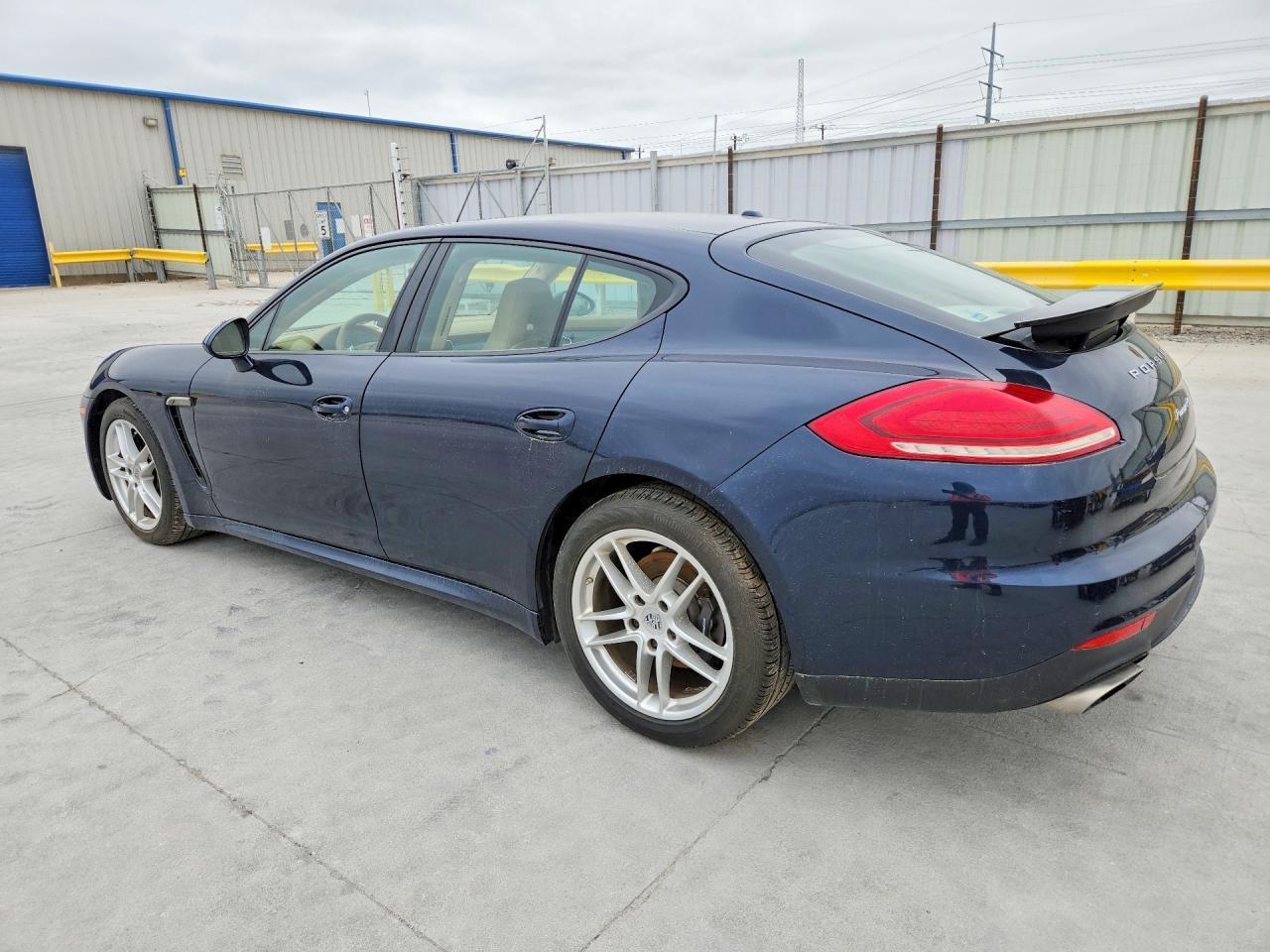 2014 Porsche Panamera 2 - Фото 2