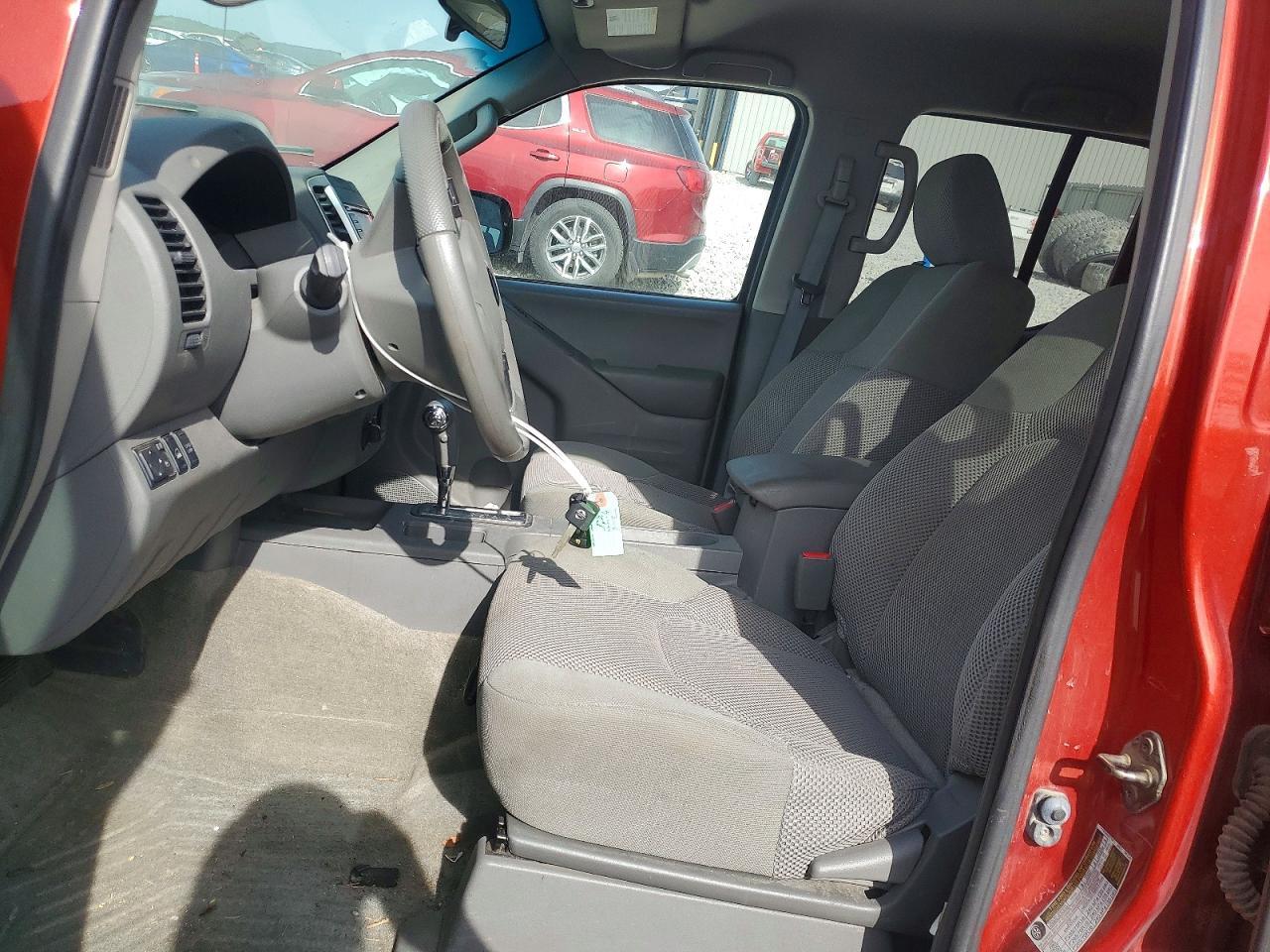 2015 Nissan Frontier Sv - Image 7